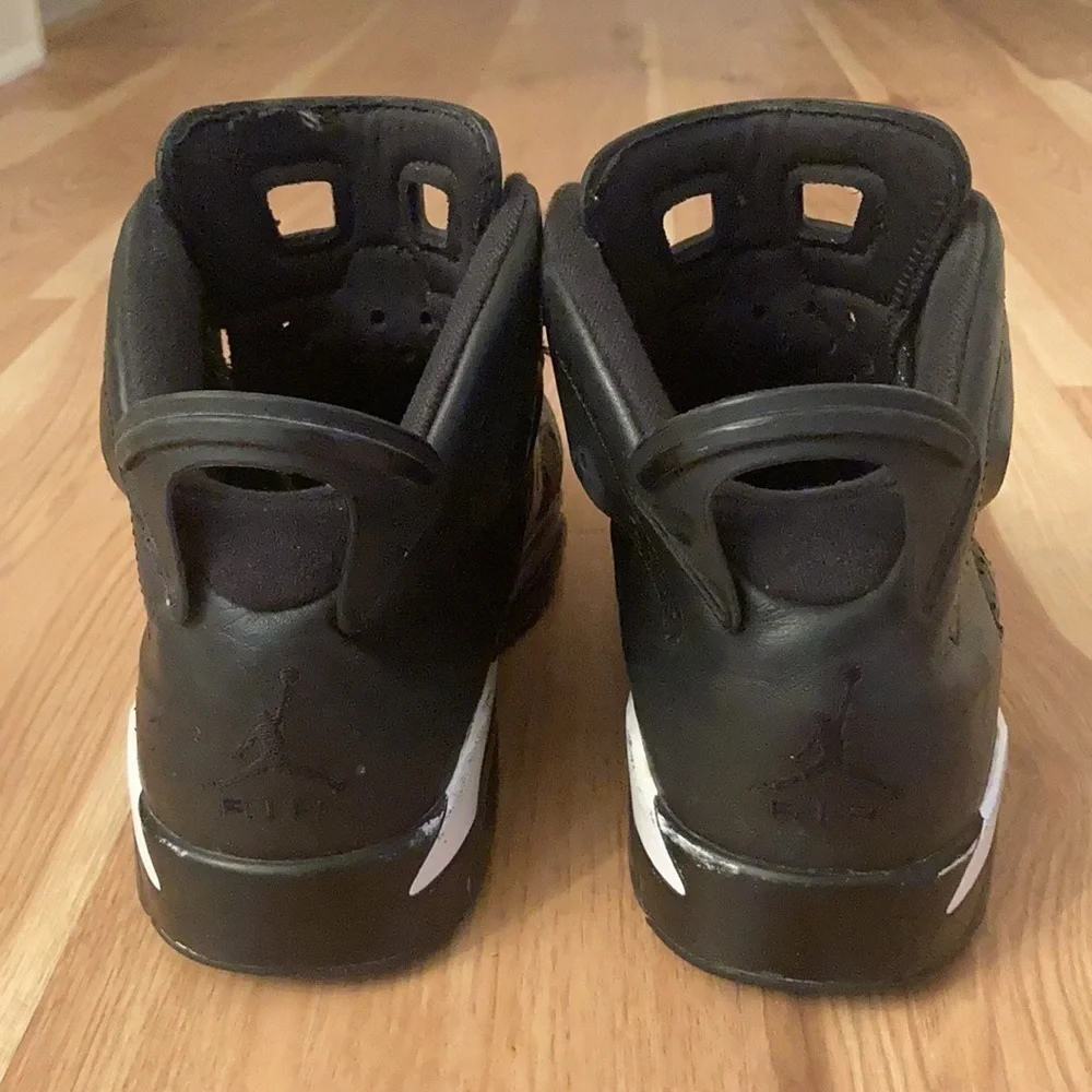 AIR JORDAN 6 RETRO 'BLACK CAT'